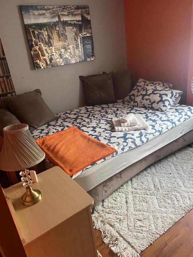 Warsaw Garden Apartment 70M2 Exteriör bild